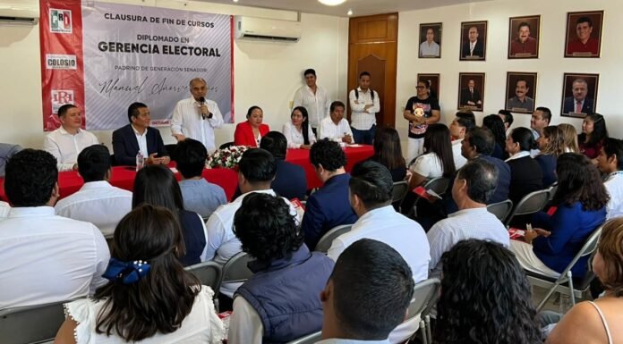 Apadrina Manuel Añorve a Generación de alumnos del Diplomado en Gerencia Electoral
