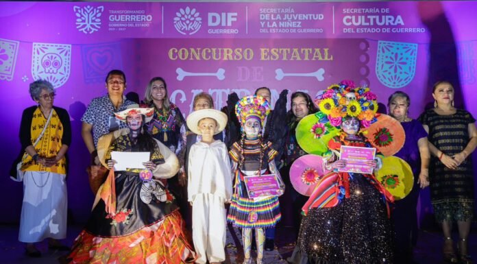 El gobierno del Estado realizó el Tradicional Concurso Estatal de Catrinas y la Exhibición de Ofrendas 2025