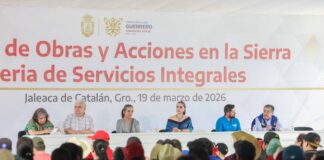 «La Sierra no está sola”: Cumple Evelyn Salgado en Jaleaca de Catalán compromiso con pueblos de la región