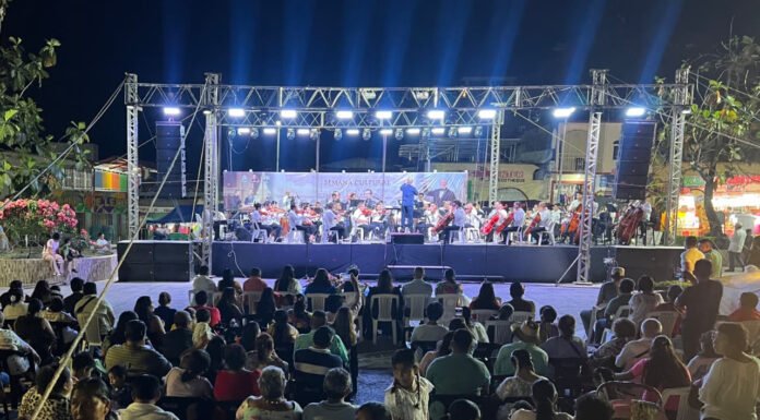 Presenta la Filarmónica de Acapulco concierto especial en Ayutla de los Libres