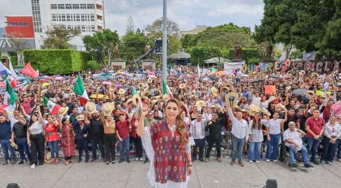 «México tiene rumbo, tiene pueblo y mucha presidenta que gobierna con firmeza, inteligencia, sensibilidad y amor a la patria»: Evelyn Salgado