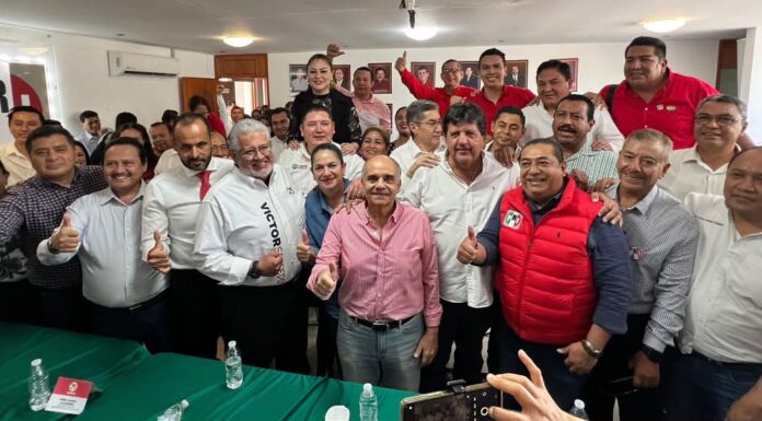Asiste Manuel Añorve a la presentación del Delegado del CEN en Guerrero, Víctor Saucedo