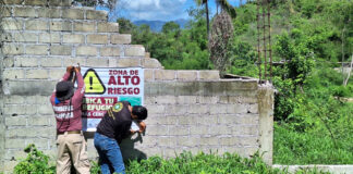 Intensifica Gobierno de Abelina López Rodríguez notificación de viviendas en zonas de alto riesgo