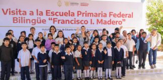 Cada lunes, estaremos en una escuela: Evelyn Salgado atiende y lleva apoyos a comunidades educativas de Guerrero