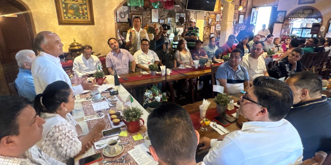 Urge Añorve a la federación, promoción turística de Taxco para reactivar la economía, y lamenta que la inseguridad agobie a taxqueños