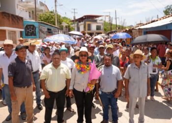 “En Guerrero se prende o se apaga mecha”: Abelina López llama a llevar desarrollo a las comunidades