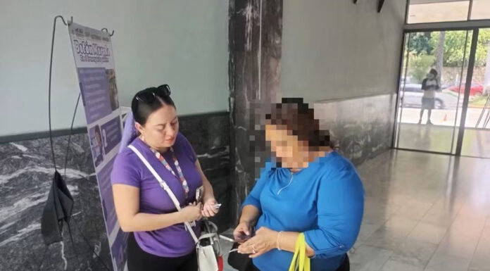 Promueve Immujer uso del Botón Morado en establecimientos de Acapulco