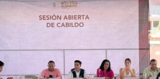 Escucha Abelina López demandas y propuestas de los barrios históricos de Acapulco