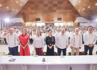 Impulsa Evelyn Salgado la certificación laboral y entrega 400 documentos para fortalecer la profesionalización en Guerrero